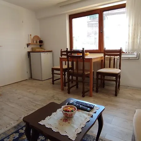 Pyramid Gardens Apartamento *