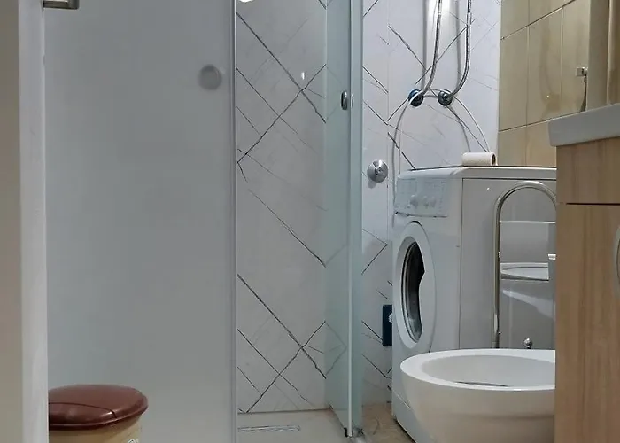 Pyramid Gardens Visoko